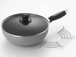 厨房大检查 铝制锅具中可能存在的毒素渗出风险